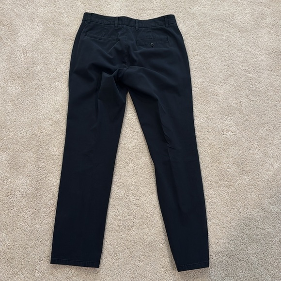 Everlane The Performance Chino | Uniform in Black - 30x30 Slim - Picture 5 of 10